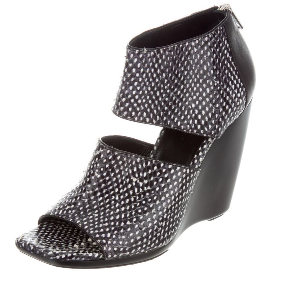 HOST PICK!! 💖 BALENCIAGA Snakeskin Wedge Sandals - Picture 1 of 9